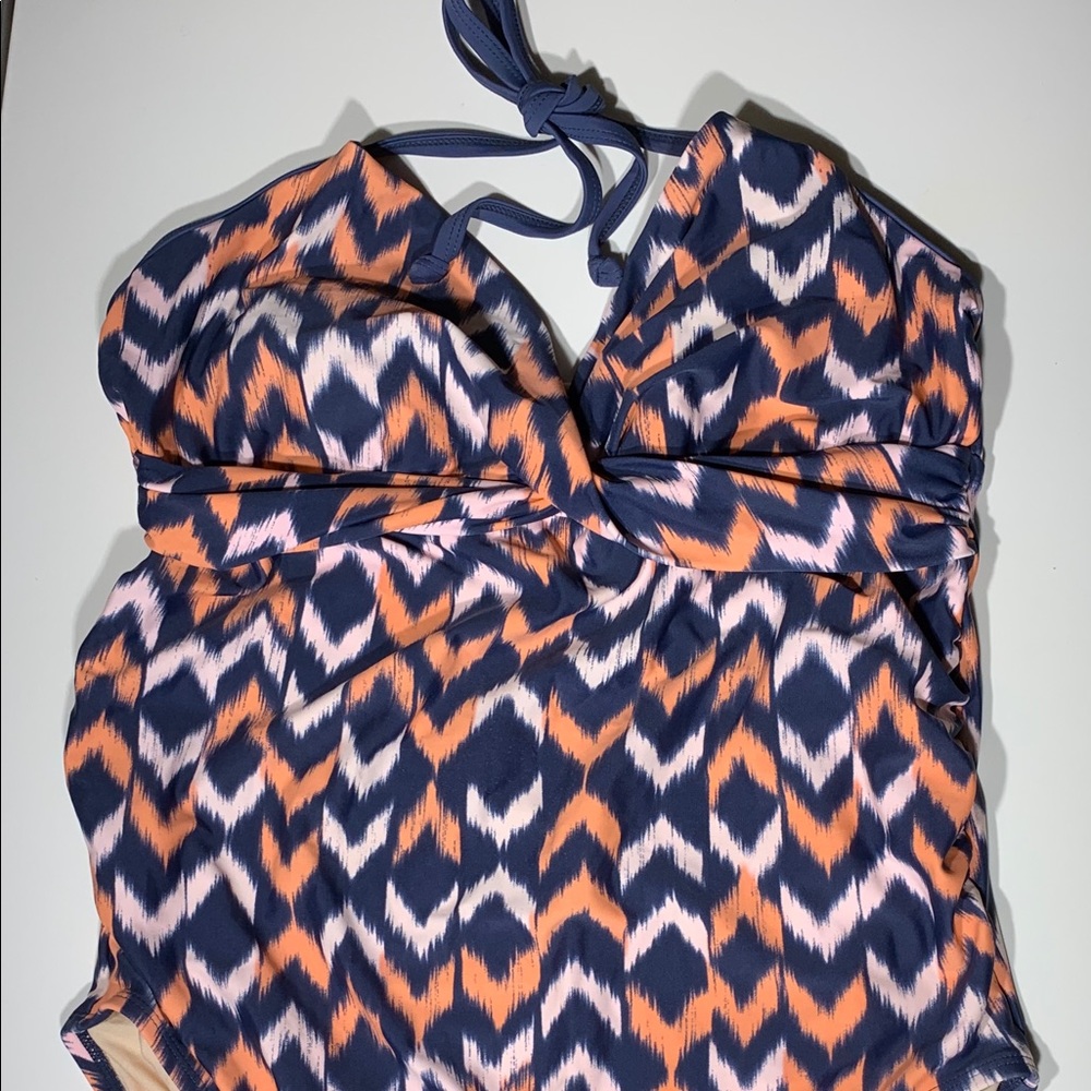 Liz Lange Maternity swim suit